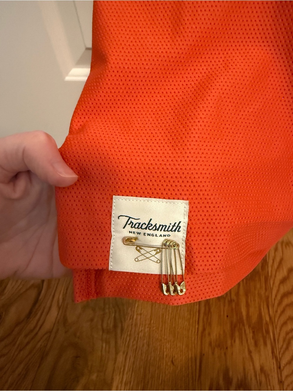 Tracksmith Women's Van Cortlandt Singlet Size XS - Picture 3 of 10
